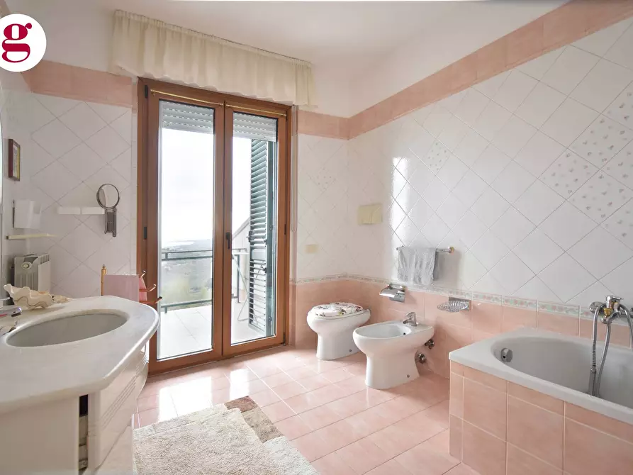 Immagine 24 di Villa in vendita  in Via Del Tratturo 12/C a Vasto