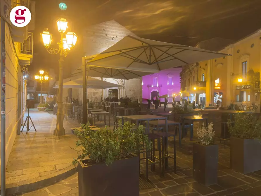 Immagine 21 di Attività commerciale in vendita  in Piazza Pudente 1 a Vasto