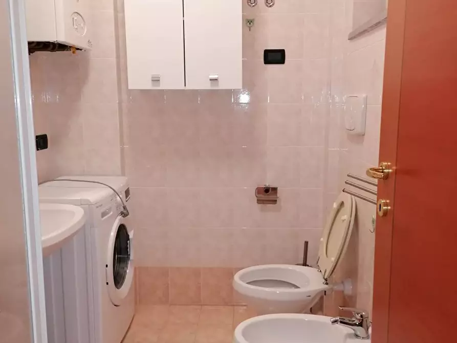 Immagine 6 di Appartamento in affitto  in Via Strada Statale 16 Sud snc a Vasto