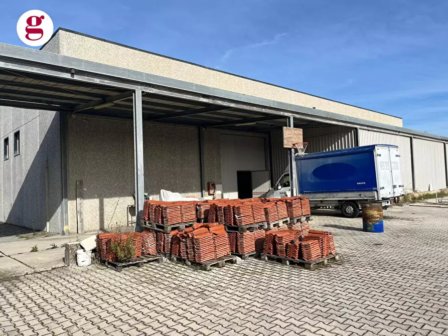 Immagine 2 di Capannone industriale in affitto  in Via Libero Grassi a Vasto