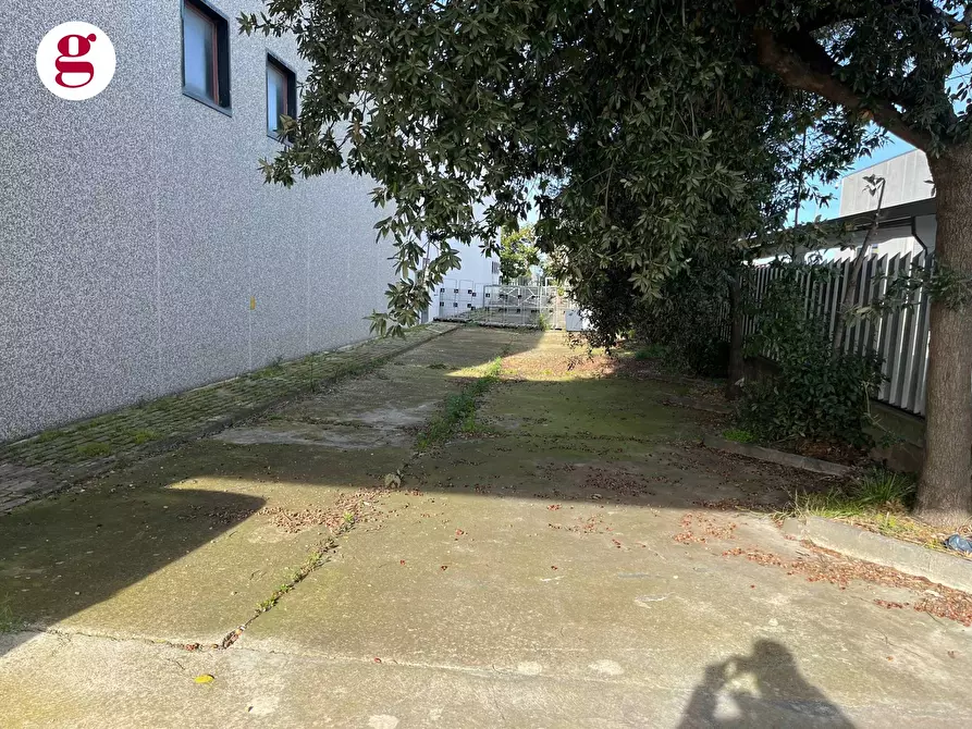 Immagine 15 di Capannone industriale in affitto  in Via Libero Grassi a Vasto