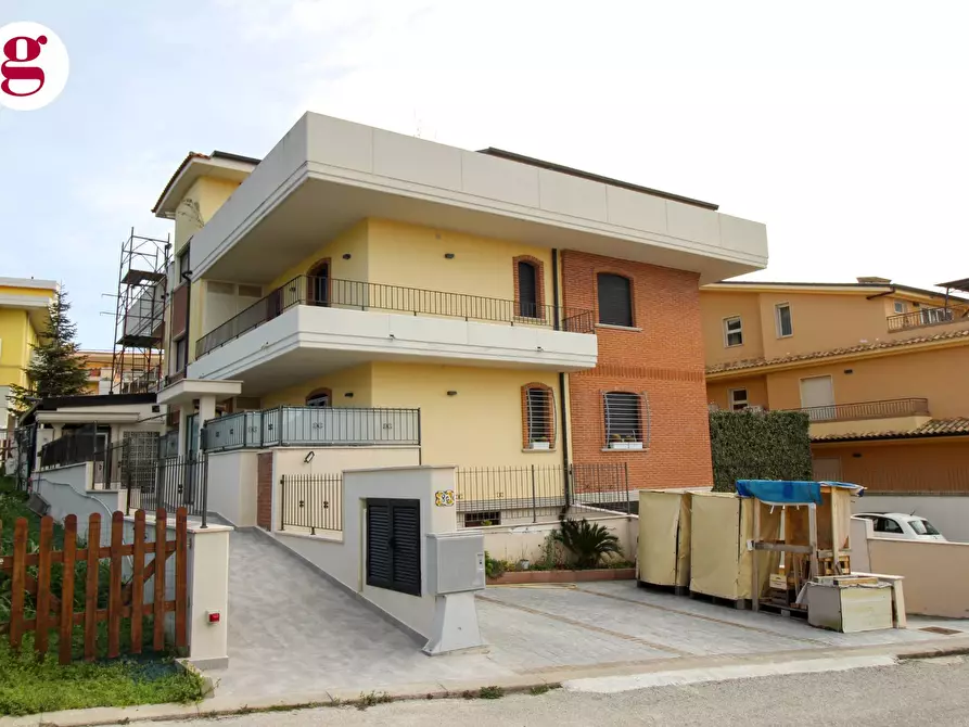 Immagine 19 di Appartamento in affitto  in Via San Lorenzo 8 a Vasto