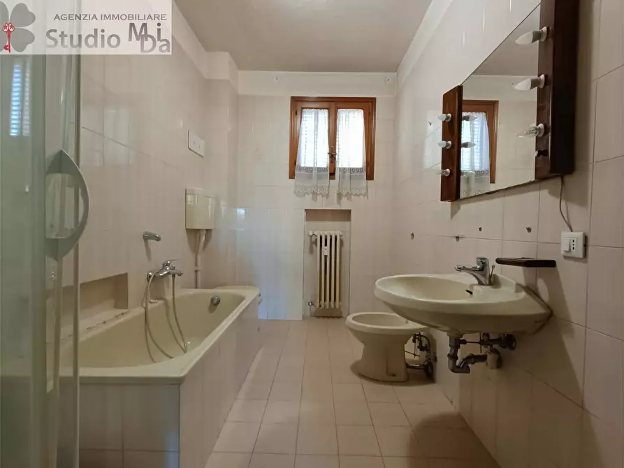 Immagine 12 di Appartamento in vendita  in Via San Dona' a Venezia