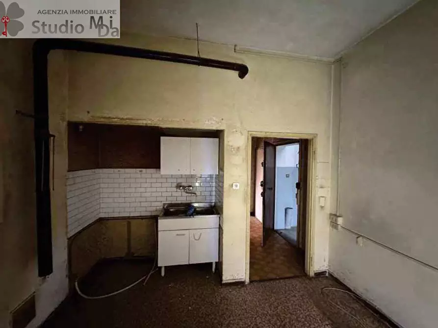 Immagine 7 di Appartamento in vendita  in Via Vergottini a Venezia