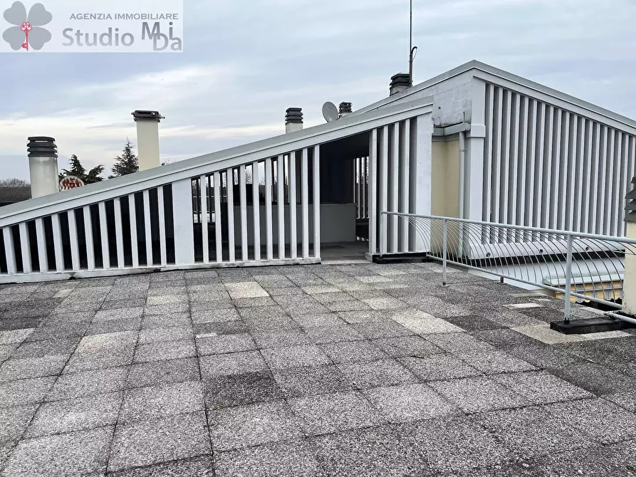 Immagine 21 di Appartamento in vendita  in Viale Don Sturzo 38 a Venezia