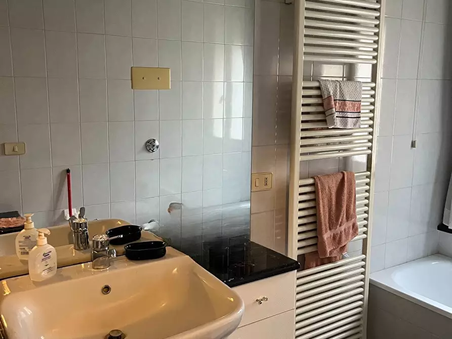 Immagine 17 di Appartamento in vendita  in Via DANDOLO a Venezia