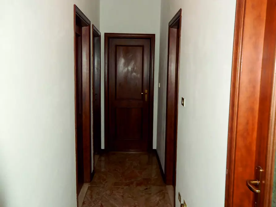 Immagine 9 di Appartamento in vendita  a Ferrara