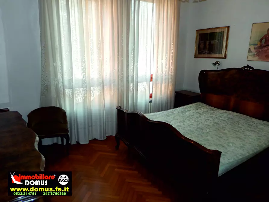 Immagine 18 di Appartamento in vendita  a Ferrara