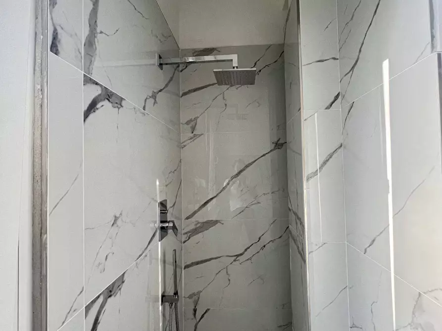 Immagine 7 di Appartamento in vendita  a Ferrara