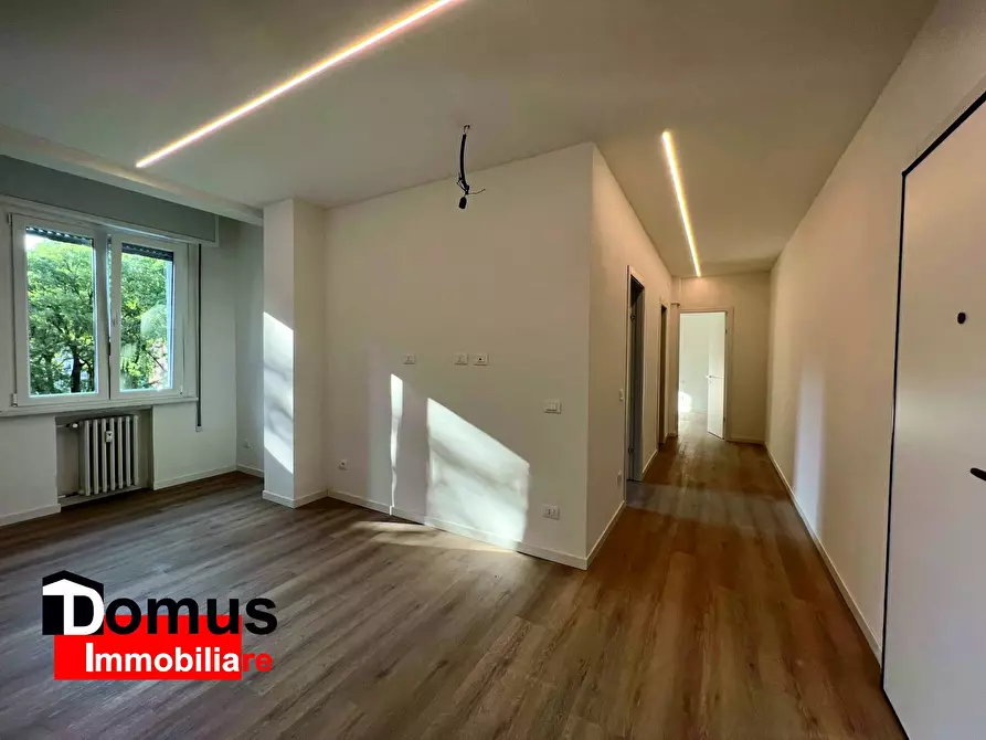 Immagine 1 di Appartamento in vendita  a Ferrara
