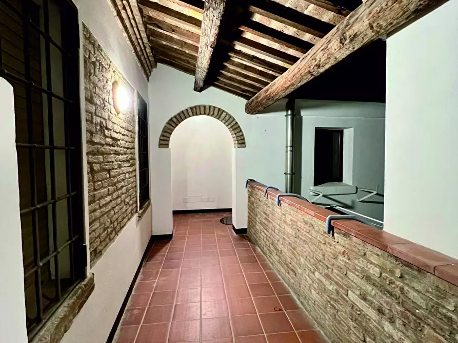 Immagine 1 di Appartamento in vendita  a Ferrara