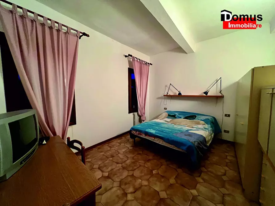 Immagine 9 di Appartamento in vendita  a Ferrara