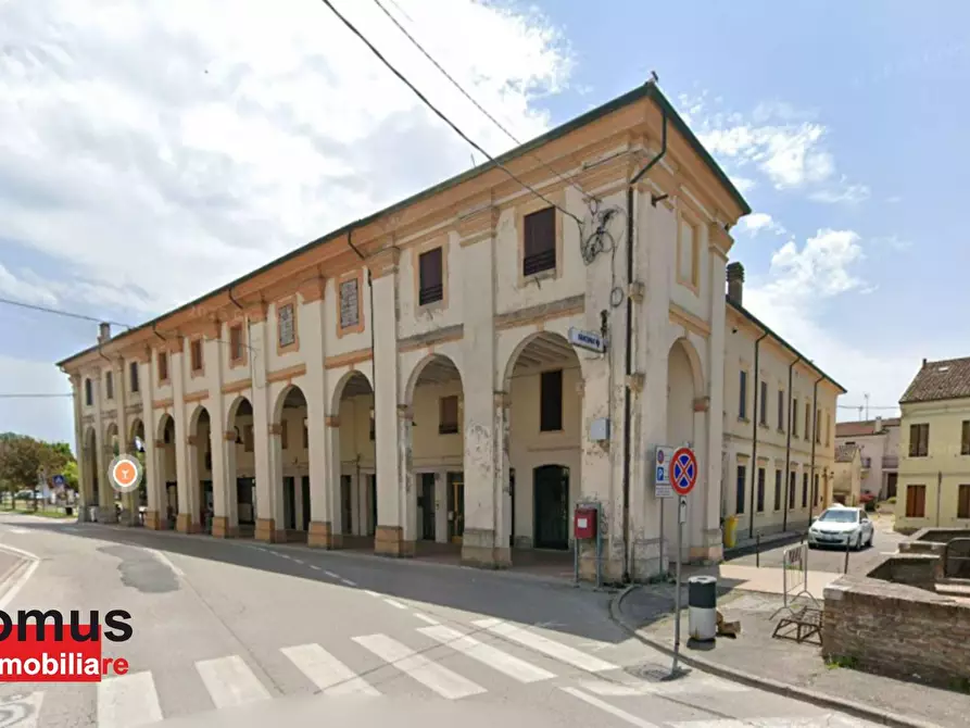 Immagine 1 di Casa semindipendente in vendita  a Fiesso Umbertiano