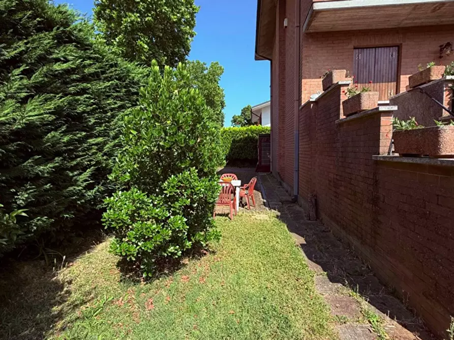 Immagine 3 di Villetta a schiera in vendita  a Ferrara