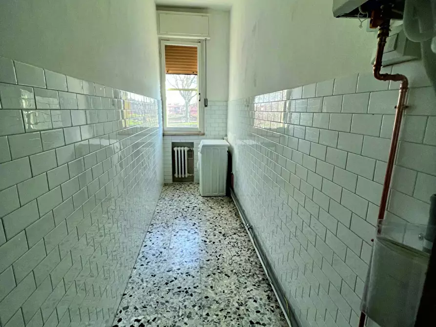 Immagine 17 di Appartamento in affitto  a Ferrara