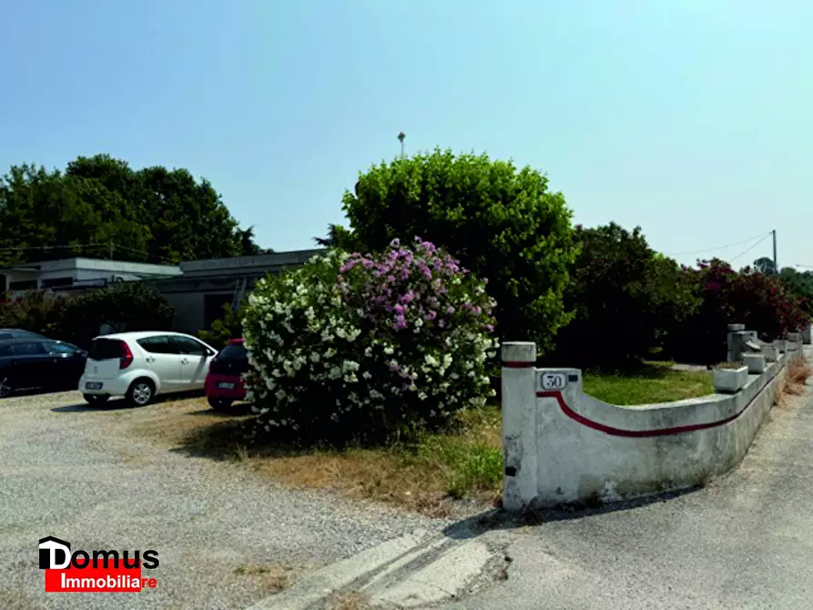 Immagine 7 di Capannone industriale in vendita  a Voghiera