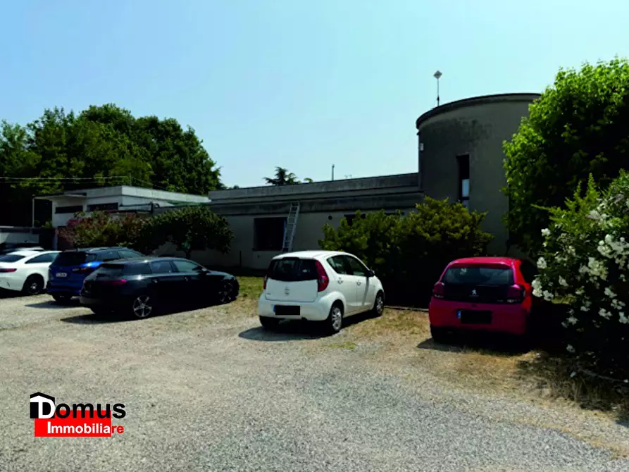 Immagine 8 di Capannone industriale in vendita  a Voghiera