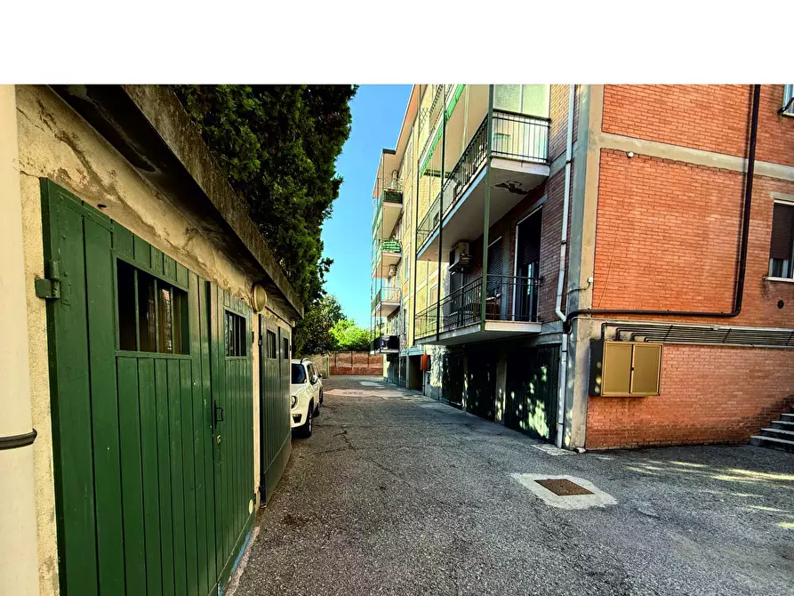 Immagine 21 di Appartamento in vendita  a Ferrara