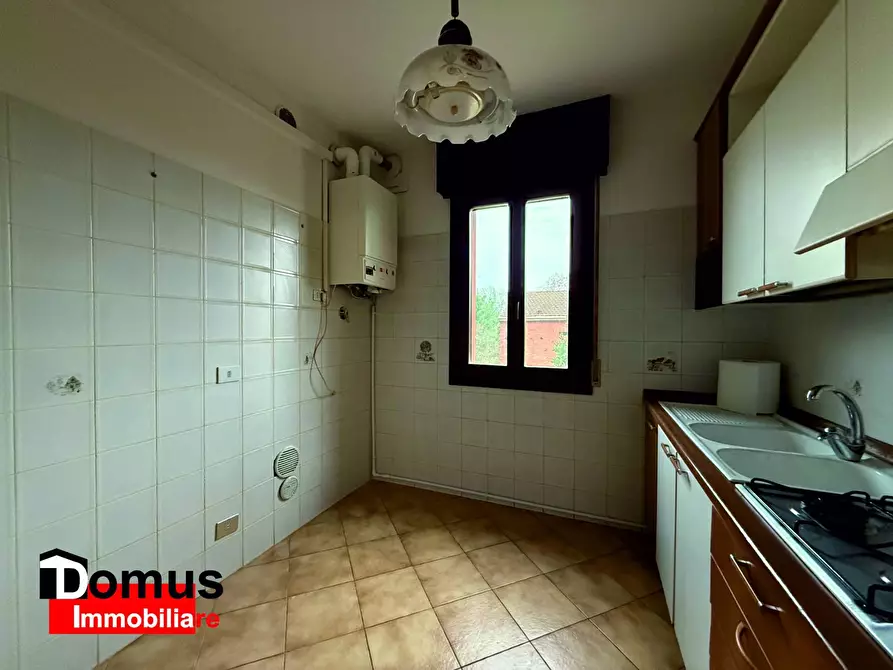 Immagine 9 di Appartamento in vendita  a Ferrara