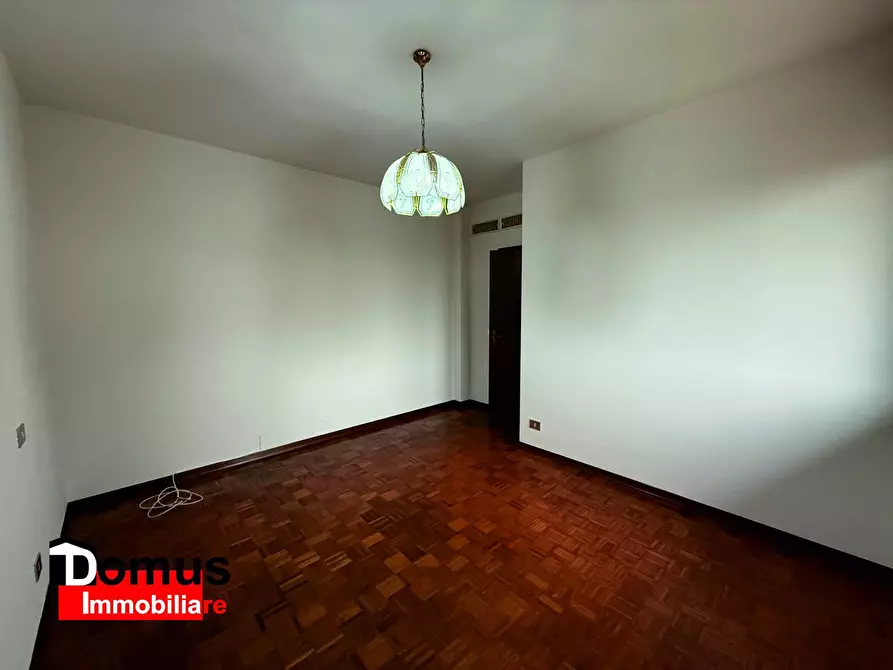 Immagine 18 di Appartamento in vendita  a Ferrara