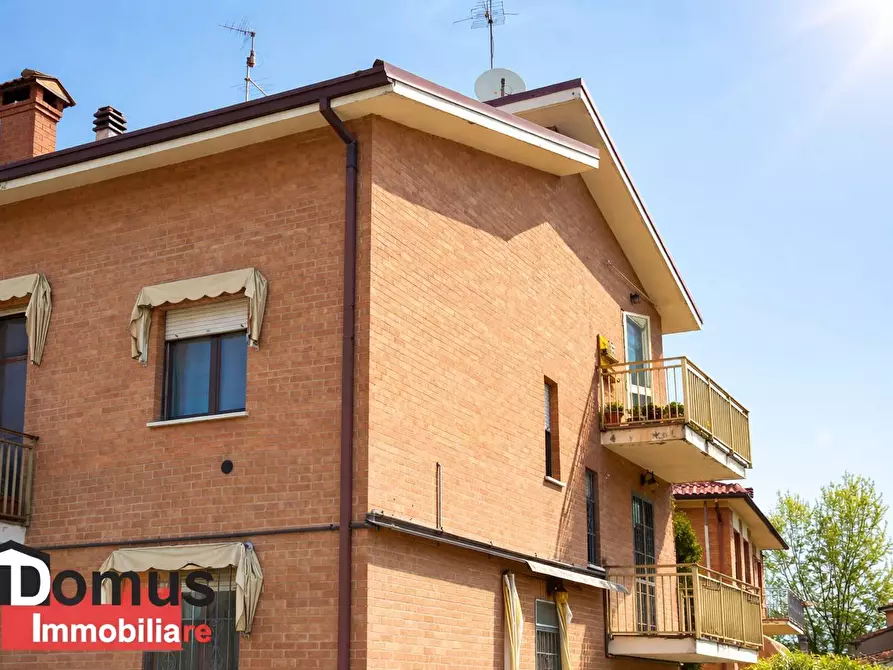 Immagine 1 di Appartamento in vendita  a Ferrara