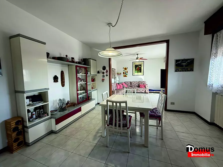 Immagine 10 di Casa indipendente in vendita  a Ferrara