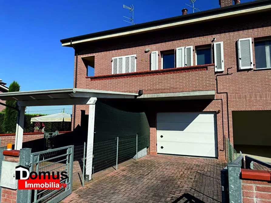 Immagine 36 di Appartamento in vendita  a Poggio Renatico