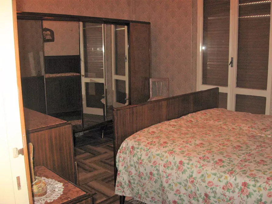 Immagine 11 di Appartamento in vendita  in ISOLA DI BORGONOVO MEZZANEGO a Mezzanego