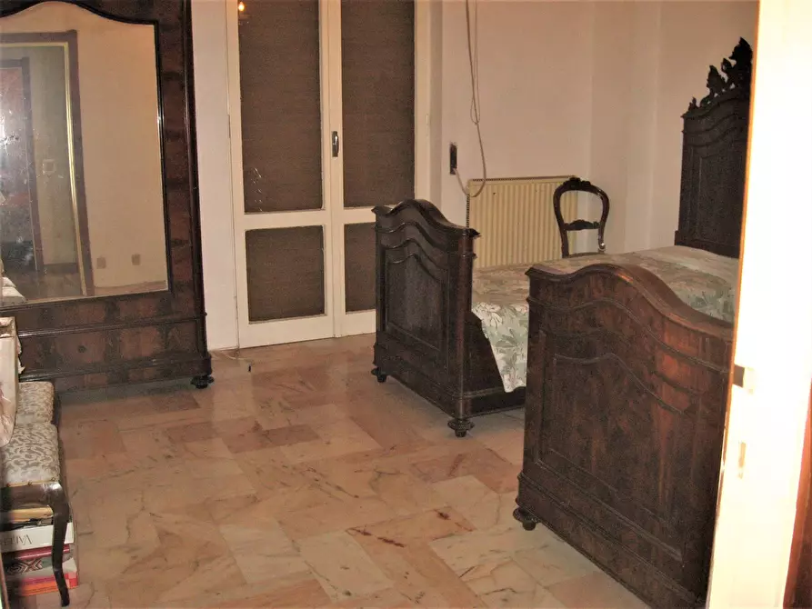 Immagine 14 di Appartamento in vendita  in ISOLA DI BORGONOVO MEZZANEGO a Mezzanego
