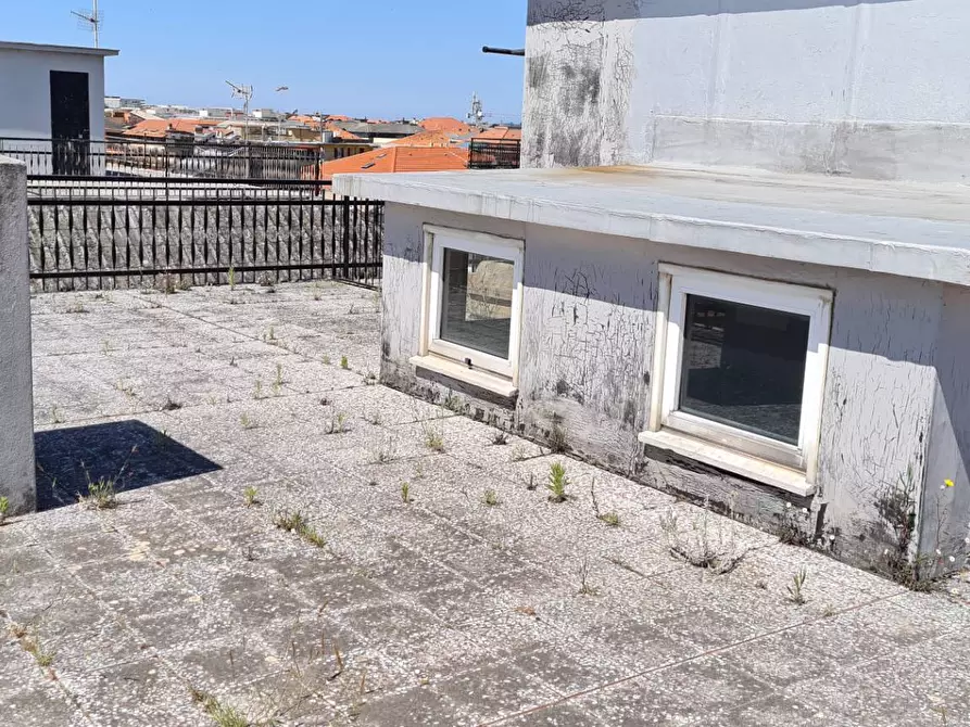 Immagine 37 di Attico in affitto  in P.ZA CAVOUR a Chiavari