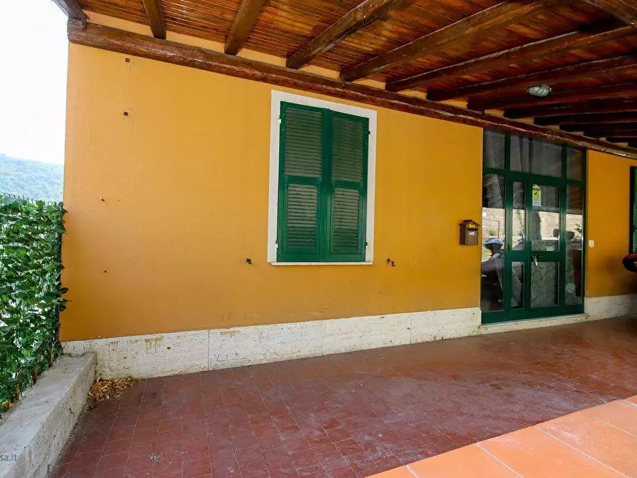 Immagine 9 di Casa semindipendente in vendita  in VIA MAXENA a Chiavari
