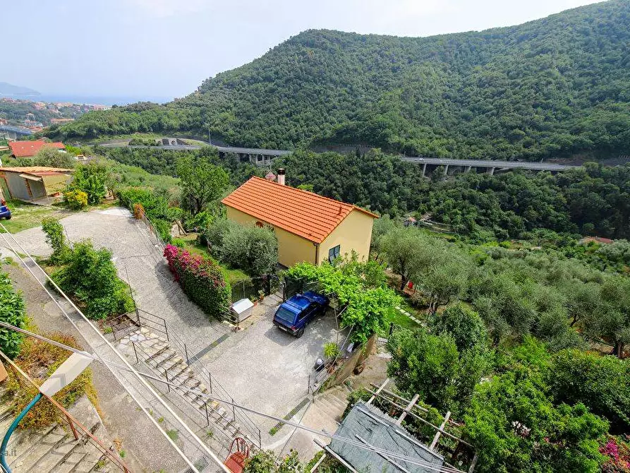 Immagine 26 di Casa semindipendente in vendita  in VIA MAXENA a Chiavari