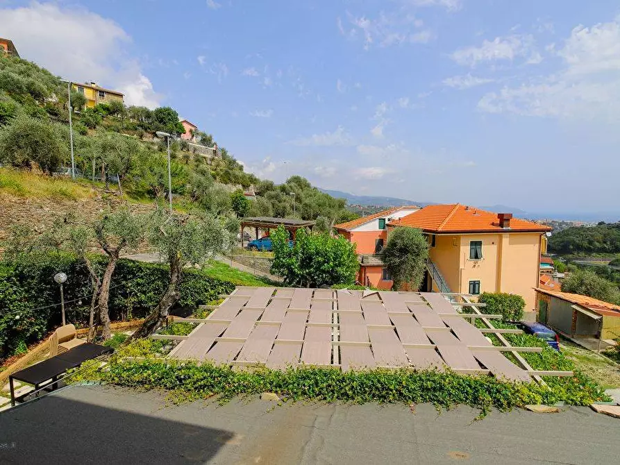 Immagine 30 di Casa semindipendente in vendita  in VIA MAXENA a Chiavari