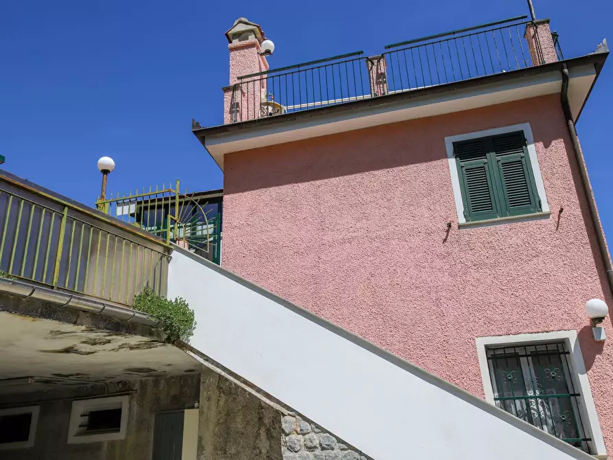 Immagine 24 di Casa semindipendente in vendita  in LOCALITA' GARBUGGI a Coreglia Ligure