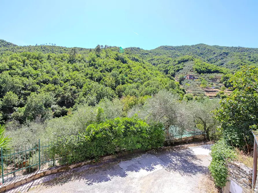 Immagine 30 di Casa semindipendente in vendita  in LOCALITA' GARBUGGI a Coreglia Ligure