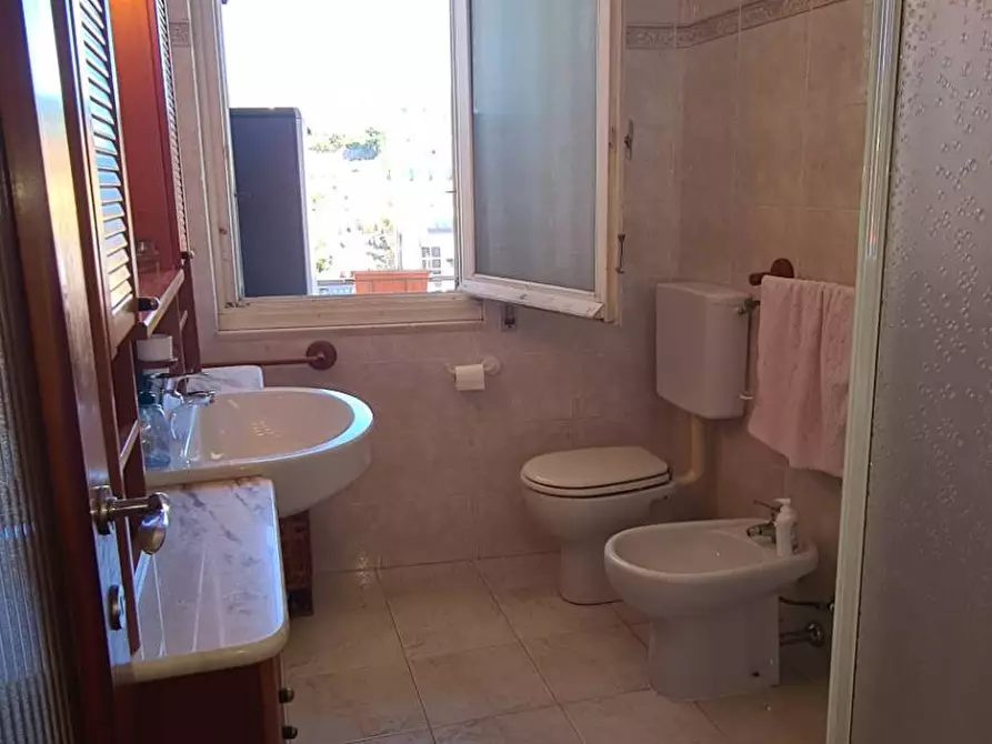 Immagine 29 di Appartamento in vendita  in CENTRO a Chiavari