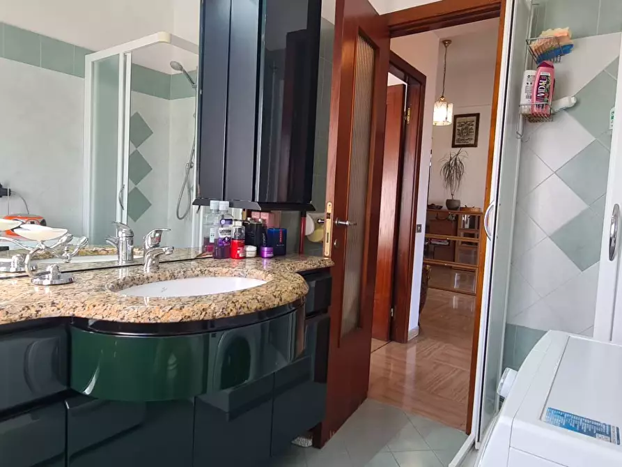 Immagine 43 di Appartamento in vendita  in CENTRO a Chiavari