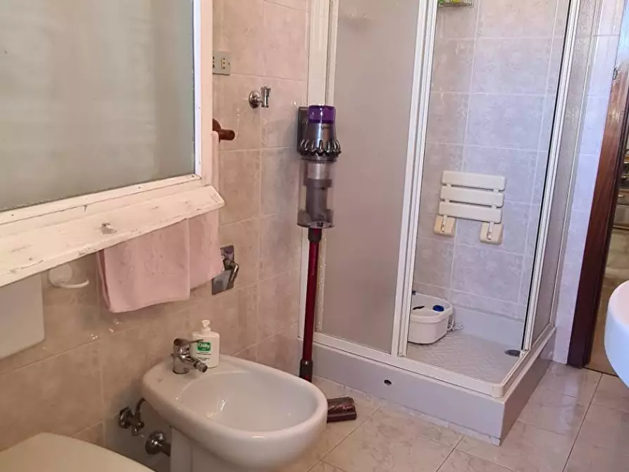 Immagine 56 di Appartamento in vendita  in CENTRO a Chiavari