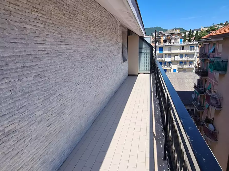 Immagine 32 di Attico in vendita  in VIA CAPITANO RENATO ORSI a Chiavari