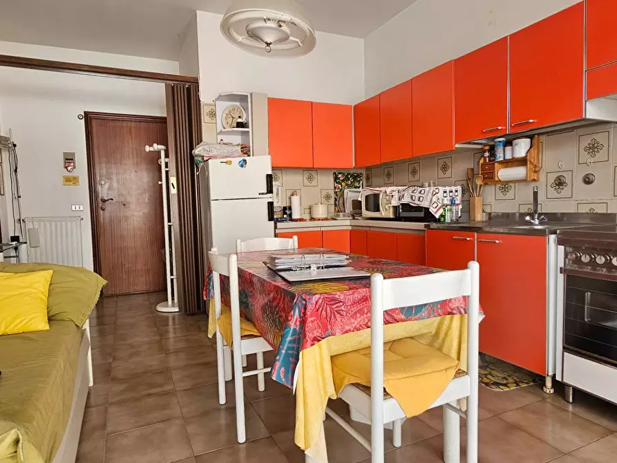 Immagine 2 di Appartamento in vendita  in VIA PRIVATA CASTAGNINO GAGLIARDO 1 a Avegno