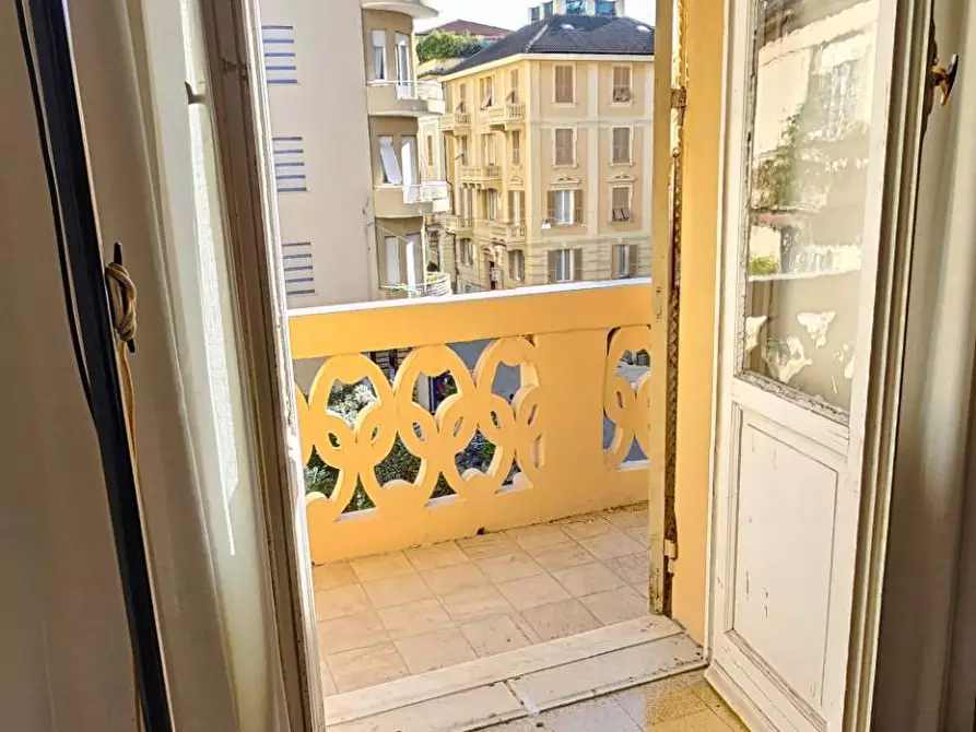 Immagine 29 di Appartamento in vendita  in VIA NINO BIXIO 19 a Chiavari