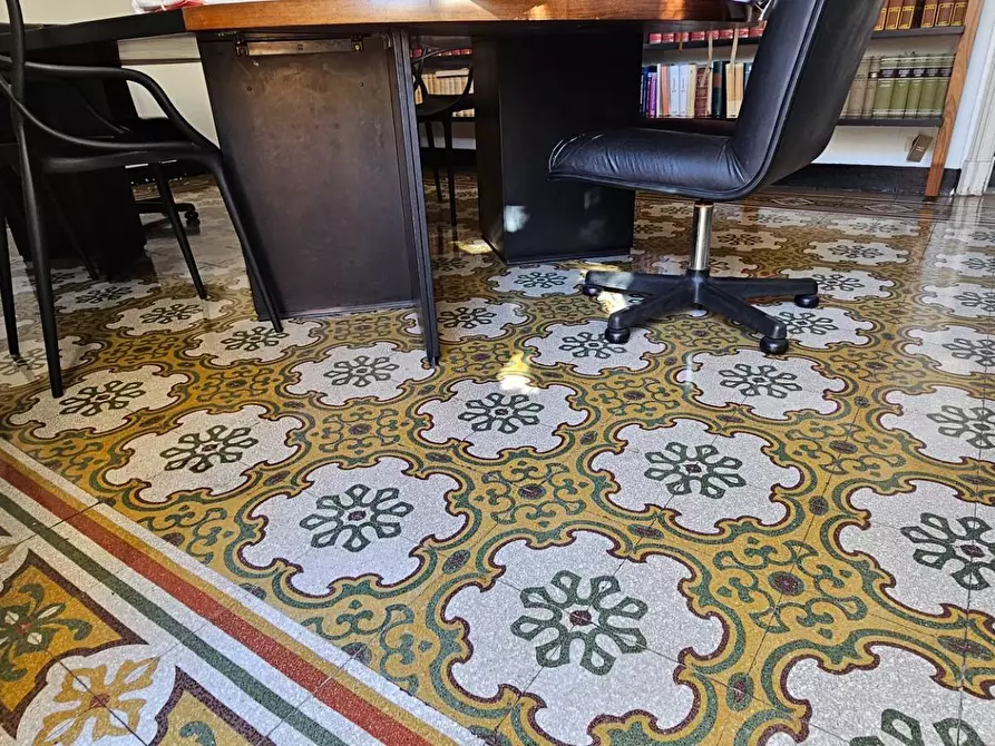 Immagine 3 di Appartamento in vendita  in VIA NINO BIXIO 19 a Chiavari