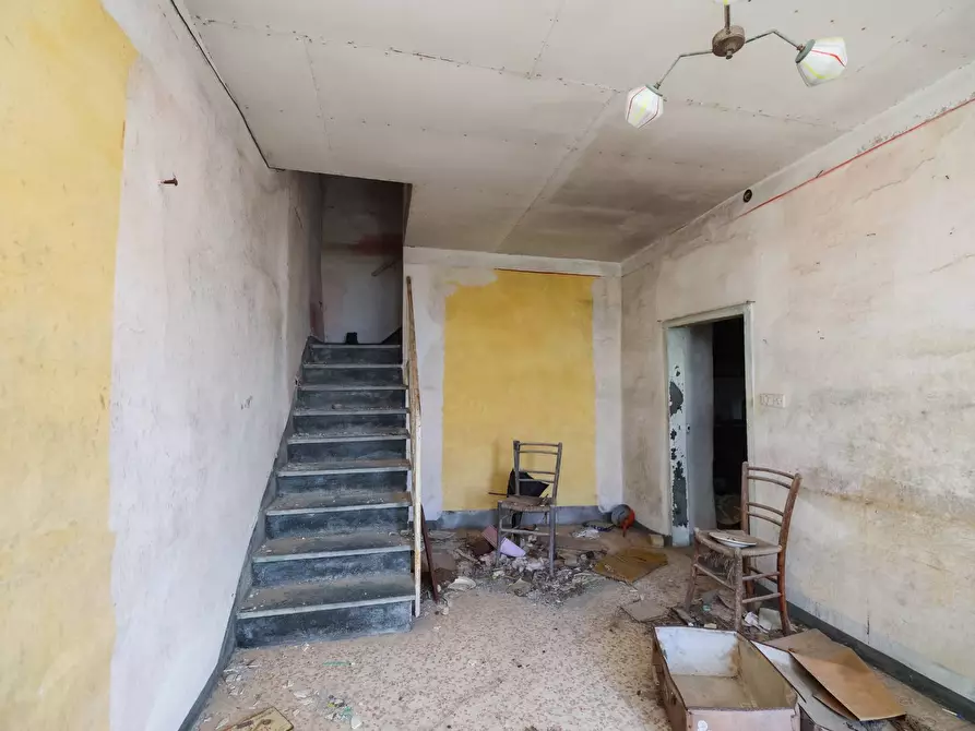 Immagine 16 di Casa semindipendente in vendita  in VIA CAV. FELICE COGORNO 90-84 a Avegno