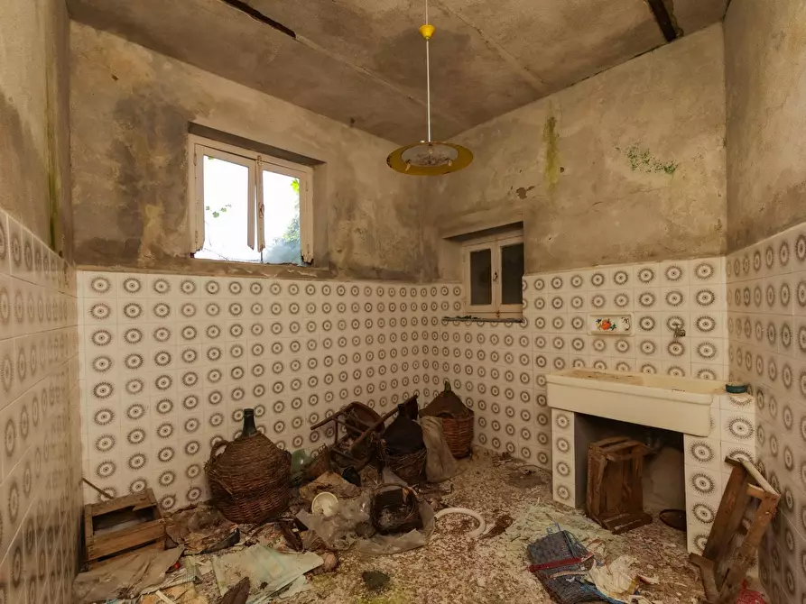 Immagine 31 di Casa semindipendente in vendita  in VIA CAV. FELICE COGORNO 90-84 a Avegno