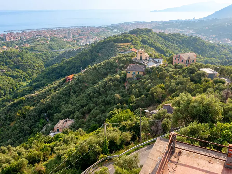 Immagine 28 di Villa in vendita  in VIA CAV. FELICE COGORNO 295 a Avegno
