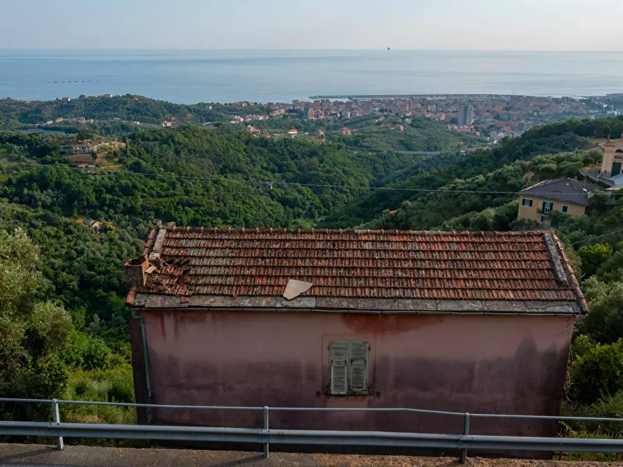 Immagine 39 di Villa in vendita  in VIA CAV. FELICE COGORNO 295 a Avegno