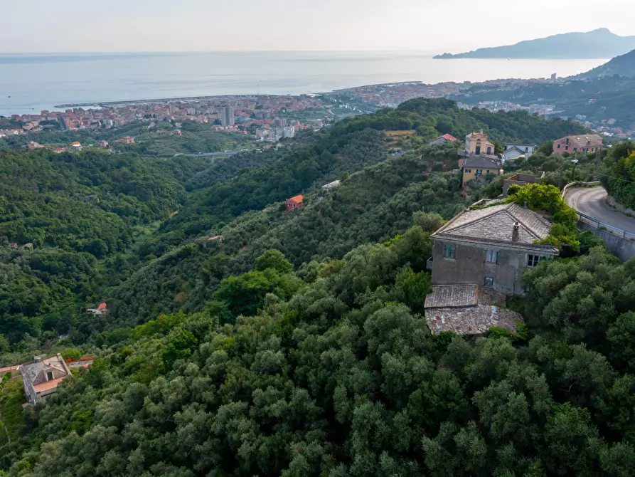 Immagine 4 di Casa semindipendente in vendita  in VIA CAV. FELICE COGORNO 90-84 a Avegno