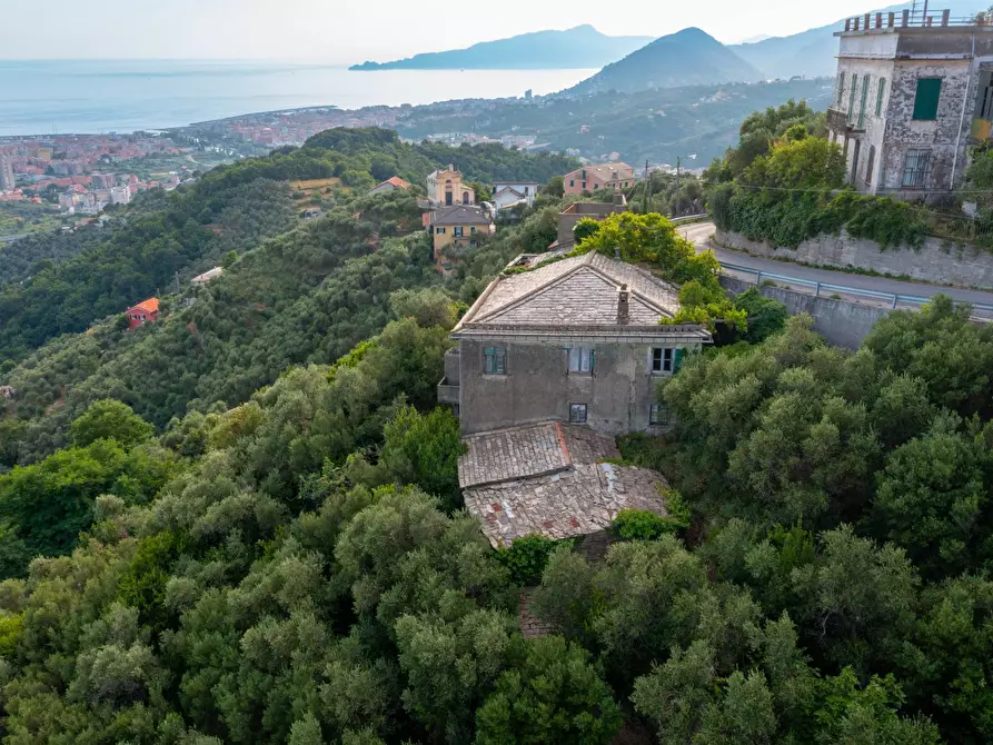 Immagine 34 di Casa semindipendente in vendita  in VIA CAV. FELICE COGORNO 90-84 a Avegno