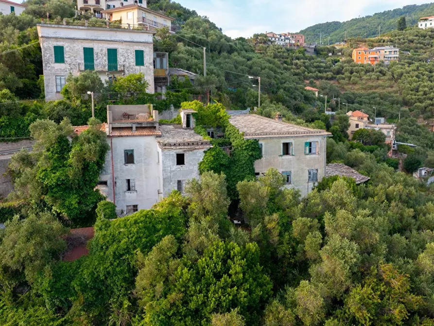 Immagine 36 di Casa semindipendente in vendita  in VIA CAV. FELICE COGORNO 90-84 a Avegno