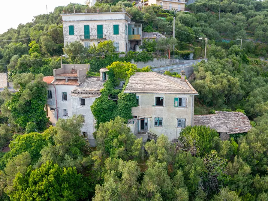 Immagine 38 di Casa semindipendente in vendita  in VIA CAV. FELICE COGORNO 90-84 a Avegno